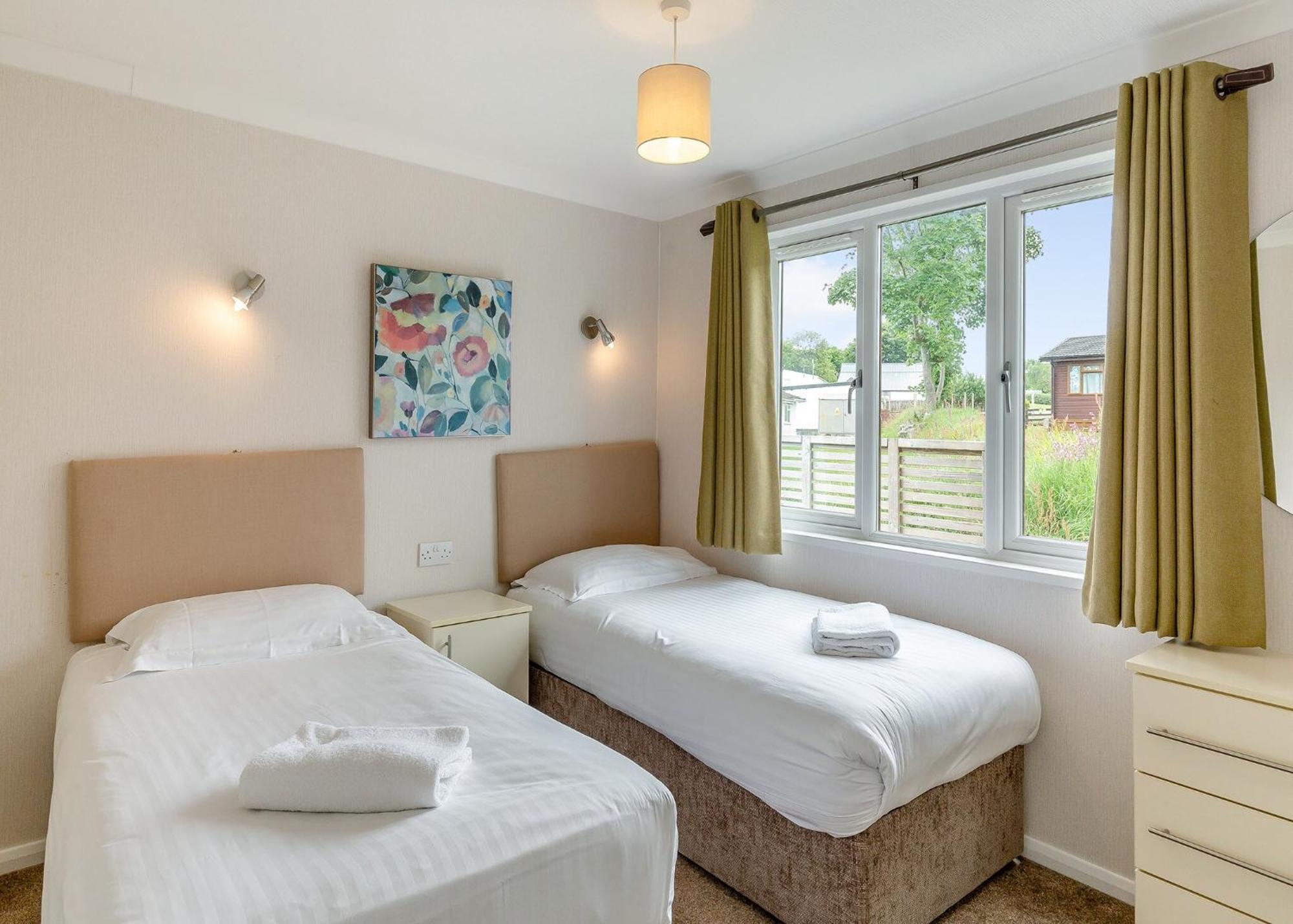 Meadow Lakes Holiday Park Сент-Остел Экстерьер фото